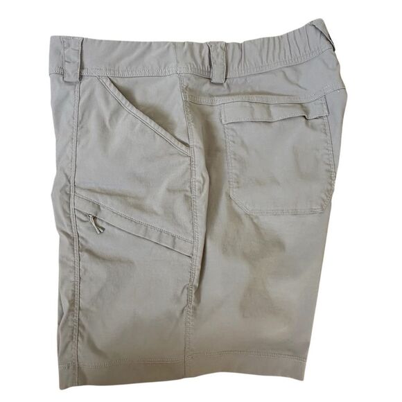 Duluth ~ Women’s Tan Active Shorts ~lots of pockets ~ size 14 - Picture 4 of 13